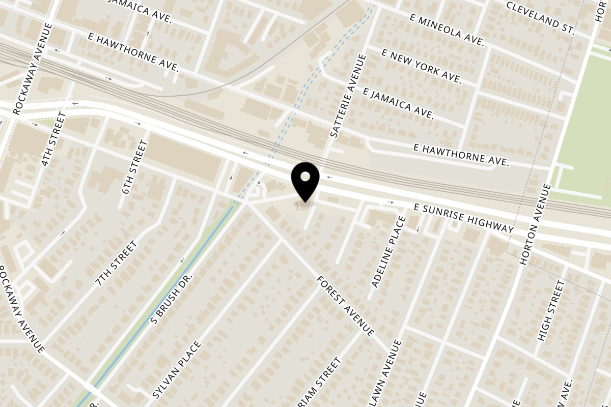 Map showing the location of Jojo’s Juice Bar and Grill on 124 Brooklyn Ave in Valley Stream